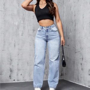 Slant pocket straight leg jeans
